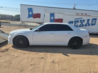 2019 Chrysler 300 Touring - Exterior Side Driver Image